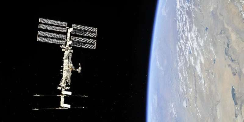 Усе не&nbsp;слава Богу. У&nbsp;російському сегменті МКС знову стався витік