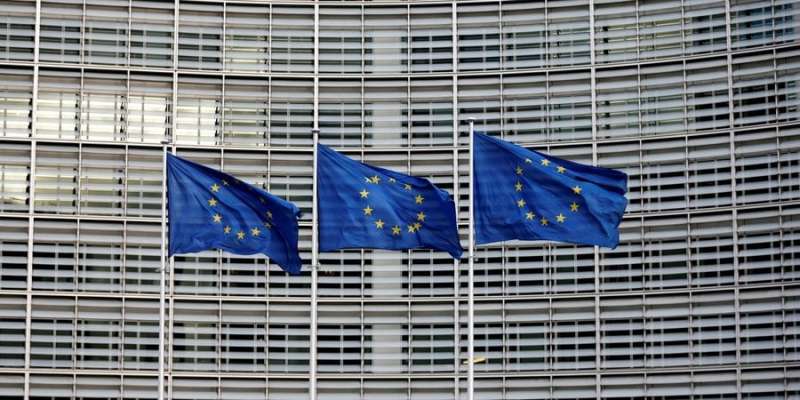 Дедлайн на носі. Єврокомісія знайшла три невиконані Україною обіцянки щодо реформ — під загрозою транш на 1,5 млрд євро