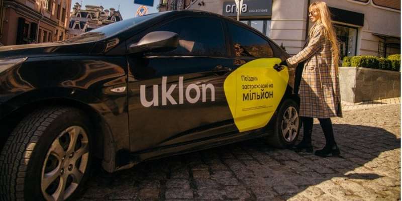 Поки лише у&nbsp;Києві. Uklon запустив новий клас авто, який може рухатися смугами громадського транспорту