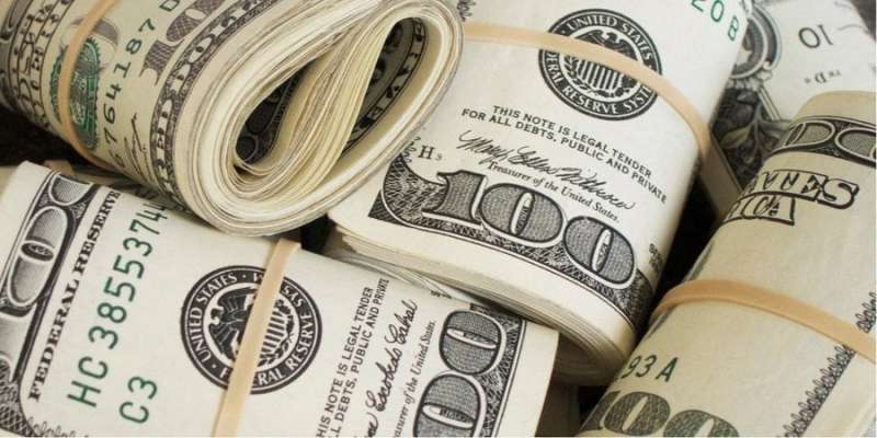 Долар буде не&nbsp;по&nbsp;40 грн. Аналітики Dragon Capital розповіли, що&nbsp;буде з&nbsp;курсом у&nbsp;2024 році