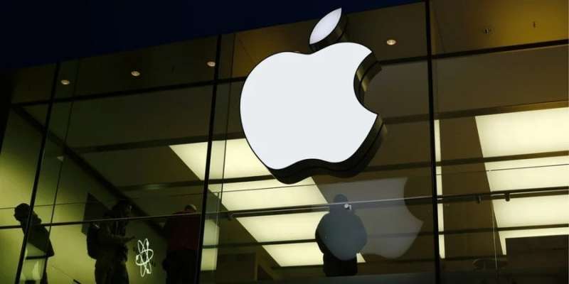 Несподівано. Відповідальний за&nbsp;дизайн iPhone та&nbsp;AirPods йде з&nbsp;Apple
