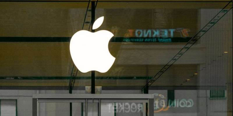 Тріумф тривав недовго. Apple прикрила лазівку, що надала Android-користувачам прямий доступ до технології iMessage