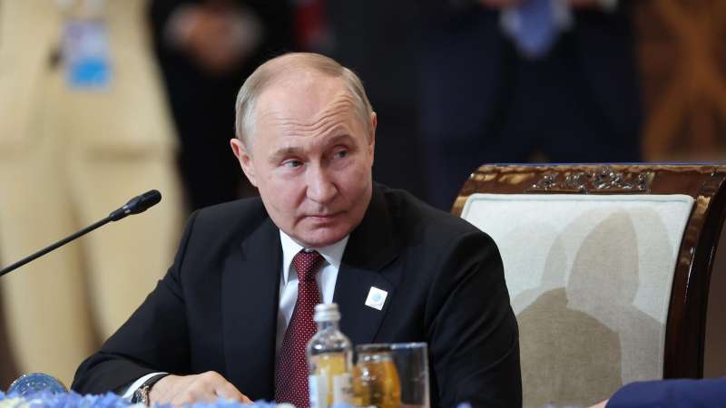 Мы не боремся против других ценностей, мы поддерживаем свои &ndash; Путин