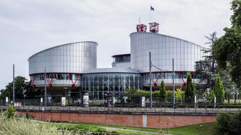 Иски жителей Донбасса в ЕСПЧ повисли в воздухе, заявил юрист
