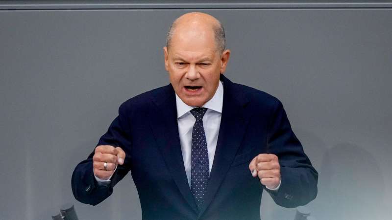 Шольц заявил, что гордится выбранным курсом по Украине