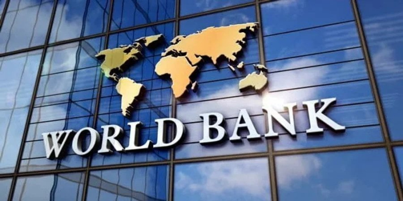 Світовий банк зробив прогноз щодо ВВП України та&nbsp;Росії - до&nbsp;чого готуватися